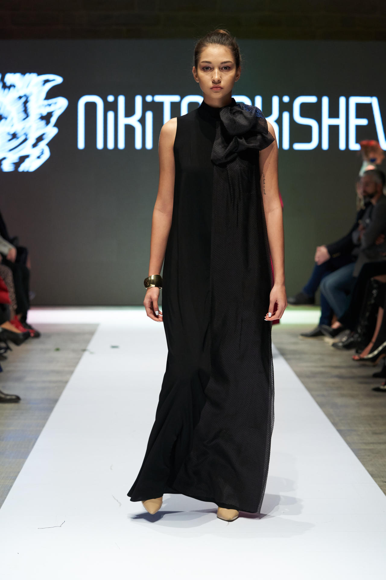 Юбилейный Azerbaijan Fashion Week – нарушение правил, загадки Африки, гламур Востока и Запада (ФОТО)