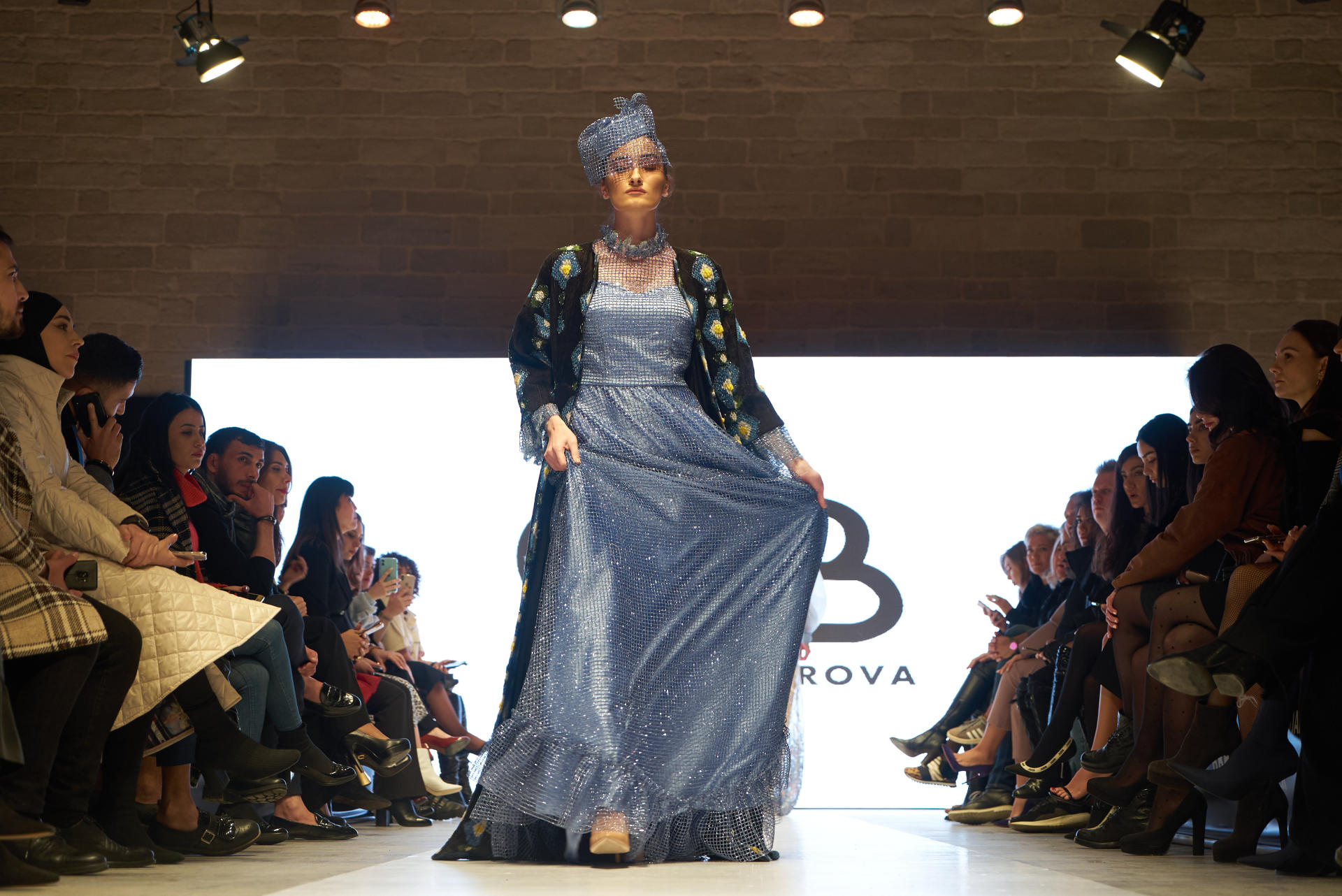 Юбилейный Azerbaijan Fashion Week – нарушение правил, загадки Африки, гламур Востока и Запада (ФОТО)