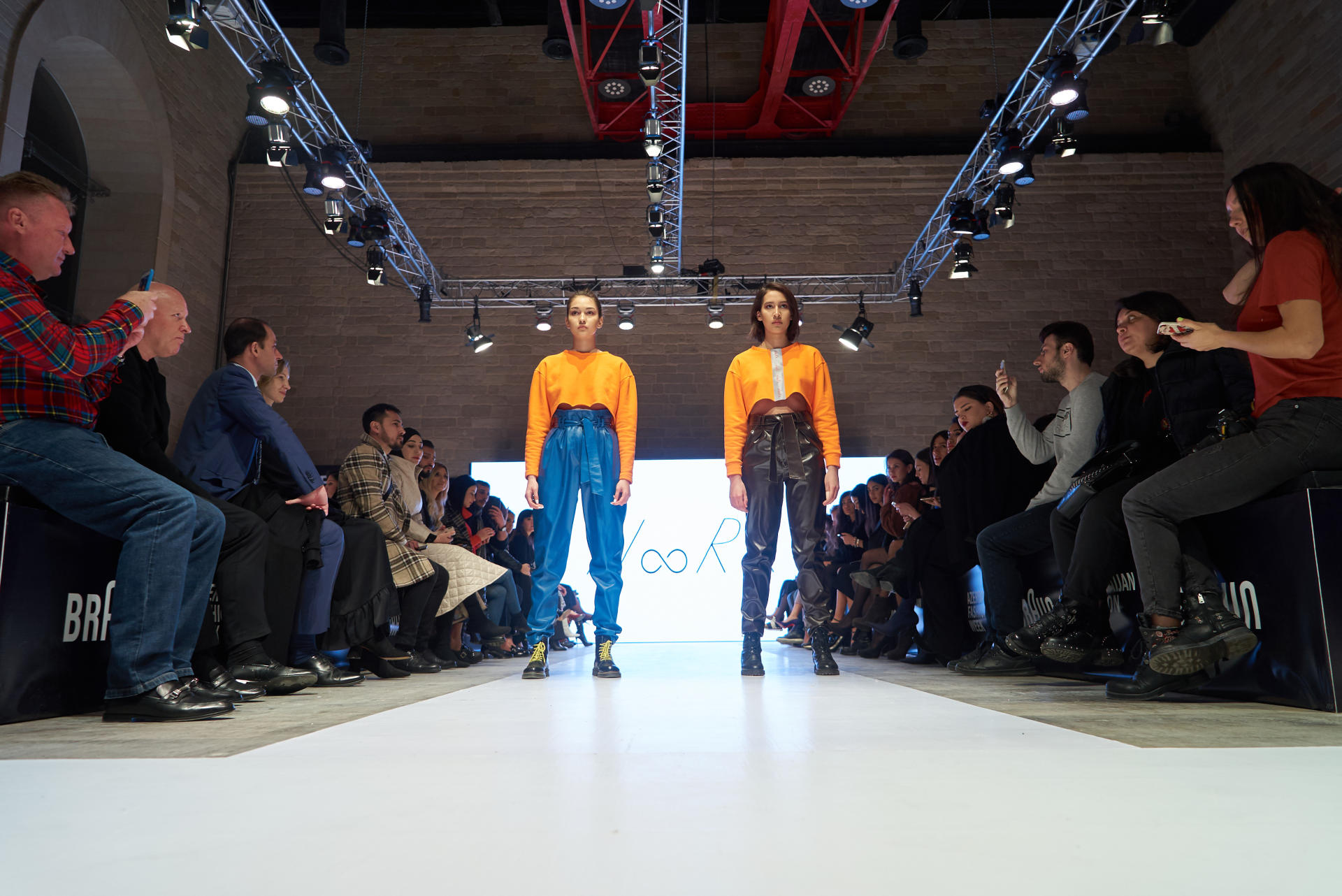 Юбилейный Azerbaijan Fashion Week – нарушение правил, загадки Африки, гламур Востока и Запада (ФОТО)