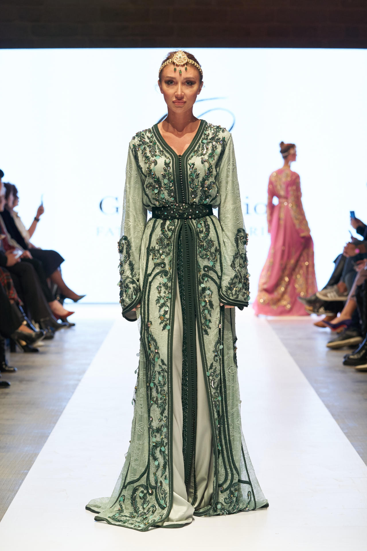 Юбилейный Azerbaijan Fashion Week – нарушение правил, загадки Африки, гламур Востока и Запада (ФОТО)