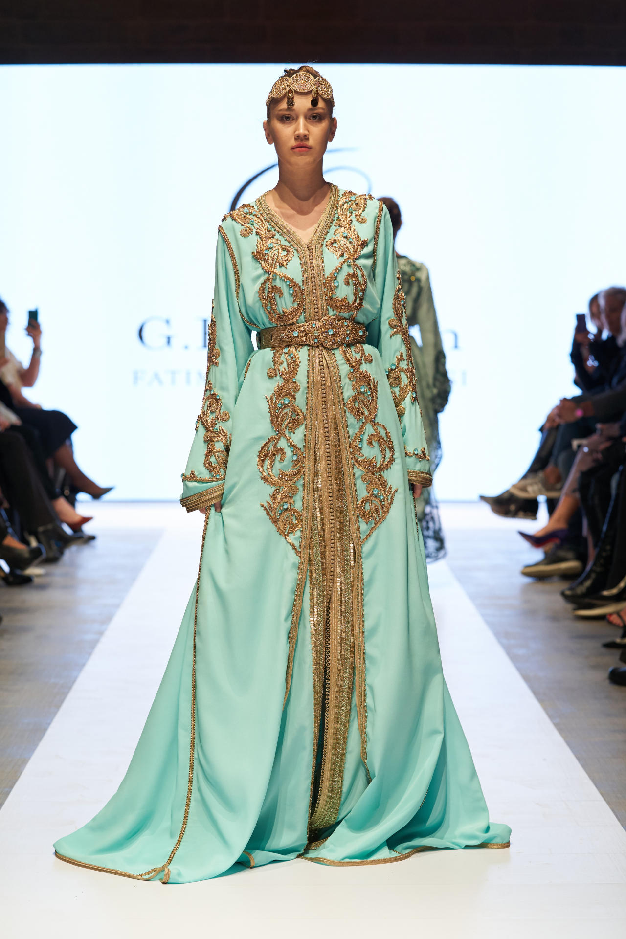 Юбилейный Azerbaijan Fashion Week – нарушение правил, загадки Африки, гламур Востока и Запада (ФОТО)
