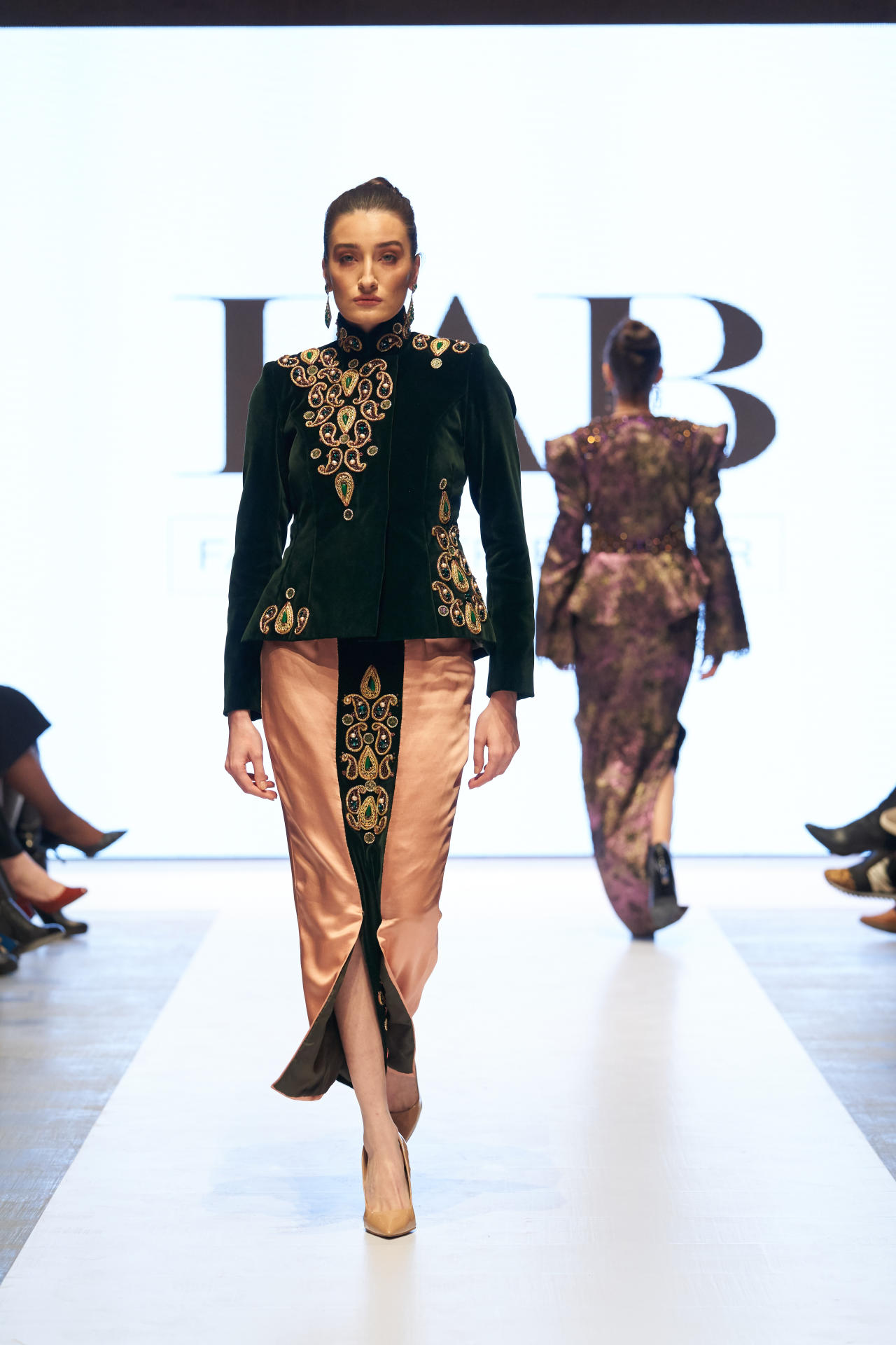 Юбилейный Azerbaijan Fashion Week – нарушение правил, загадки Африки, гламур Востока и Запада (ФОТО)
