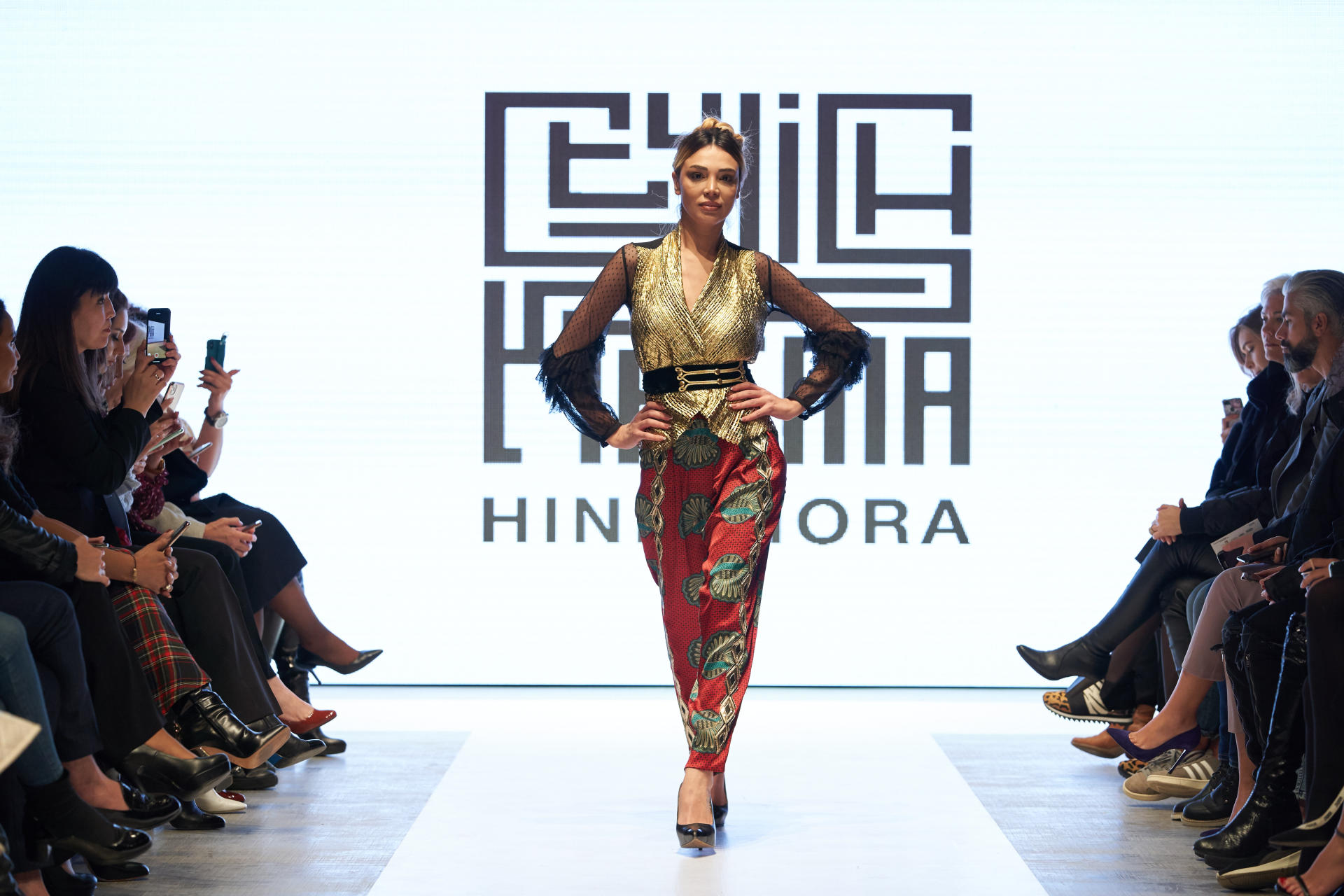 Юбилейный Azerbaijan Fashion Week – нарушение правил, загадки Африки, гламур Востока и Запада (ФОТО)