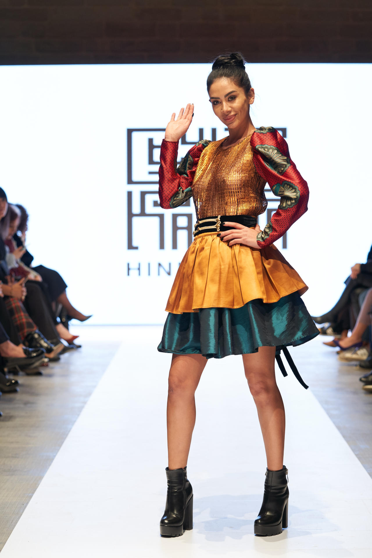Юбилейный Azerbaijan Fashion Week – нарушение правил, загадки Африки, гламур Востока и Запада (ФОТО)