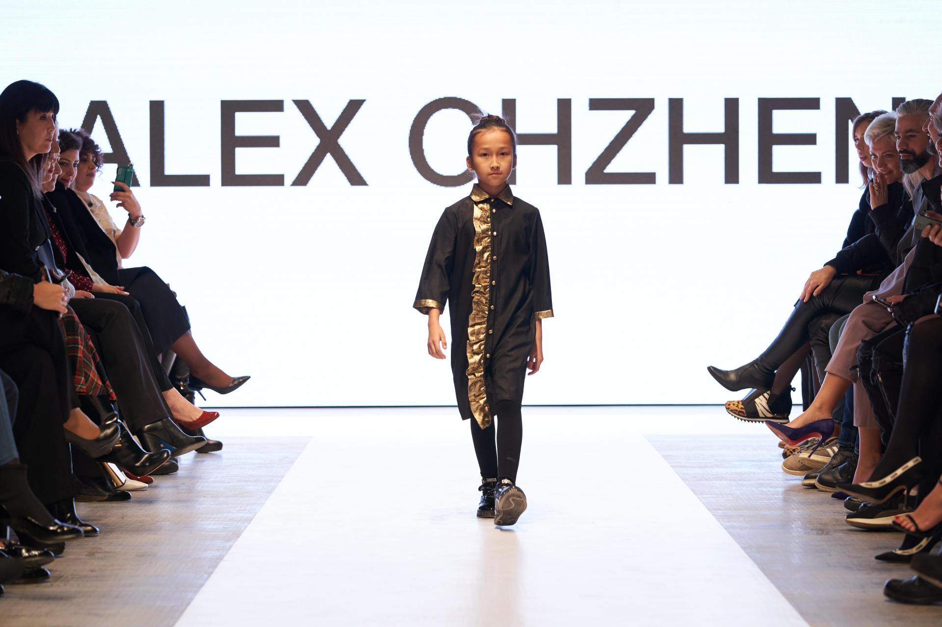 Юбилейный Azerbaijan Fashion Week – нарушение правил, загадки Африки, гламур Востока и Запада (ФОТО)