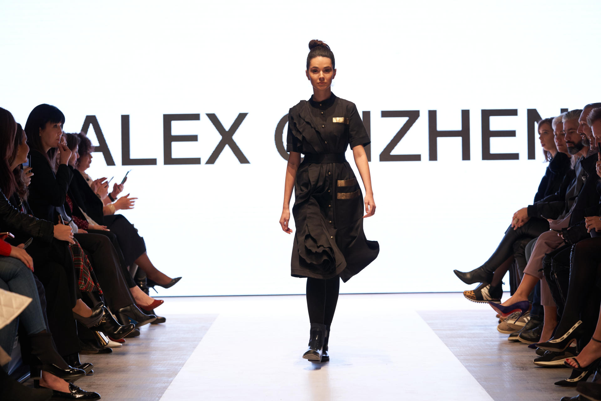 Юбилейный Azerbaijan Fashion Week – нарушение правил, загадки Африки, гламур Востока и Запада (ФОТО)