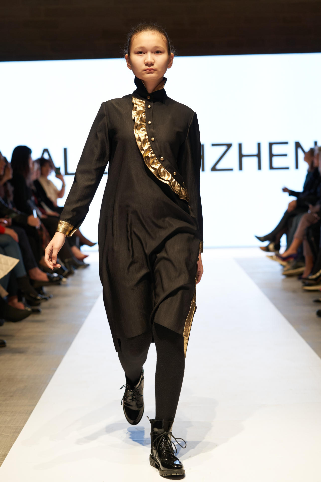 Юбилейный Azerbaijan Fashion Week – нарушение правил, загадки Африки, гламур Востока и Запада (ФОТО)