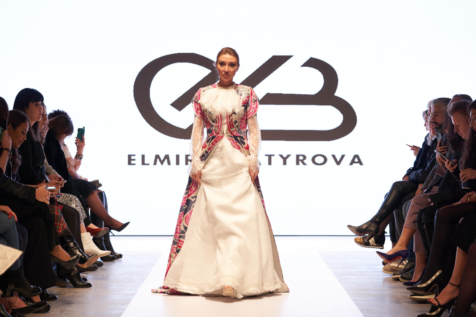 Юбилейный Azerbaijan Fashion Week – нарушение правил, загадки Африки, гламур Востока и Запада (ФОТО)