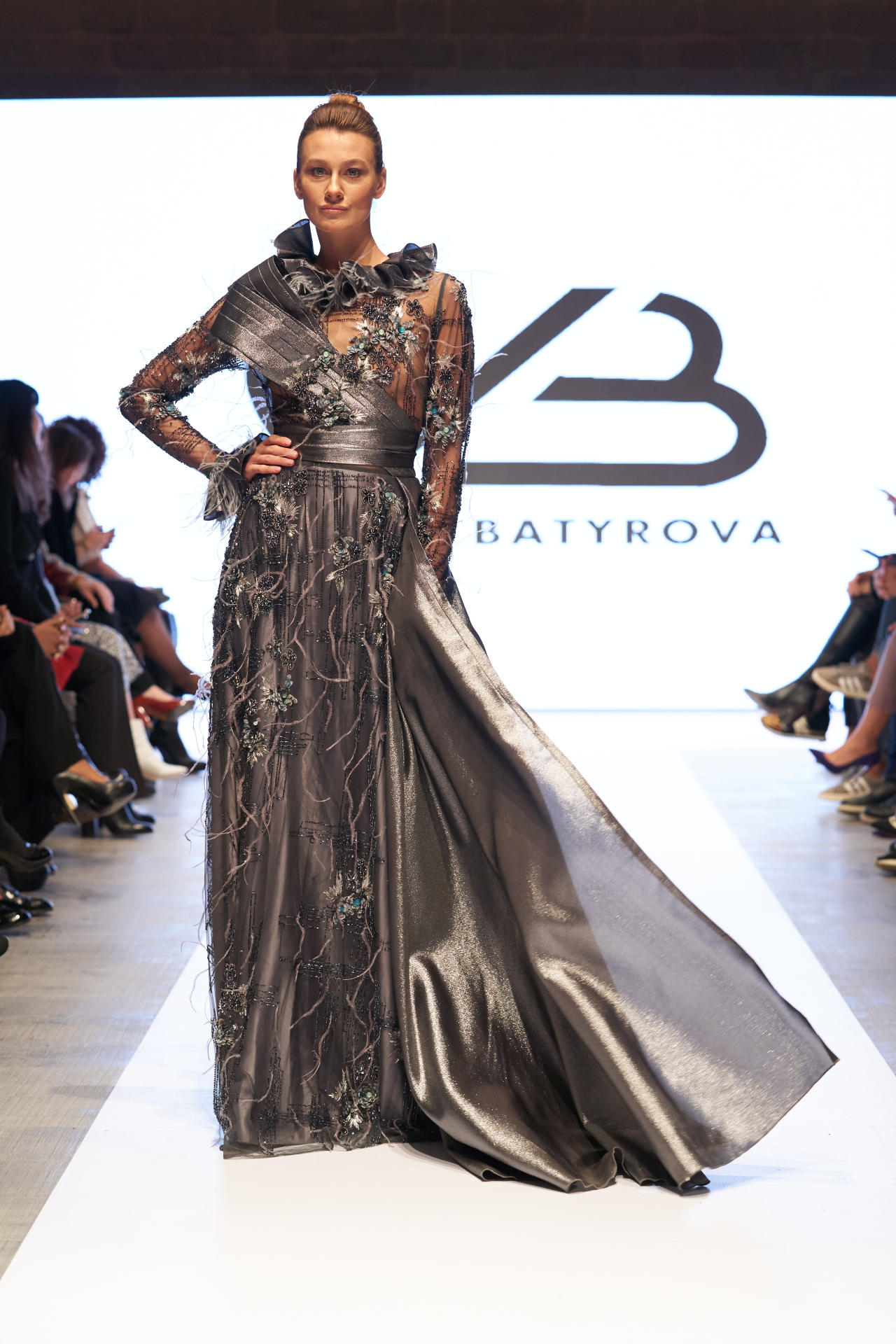 Юбилейный Azerbaijan Fashion Week – нарушение правил, загадки Африки, гламур Востока и Запада (ФОТО)