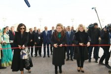 Состоялась церемония открытия павильона «Азербайджан», реконструированного на Выставке достижений народного хозяйства в Москве
В открытии приняла участие Первый вице-президент Мехрибан Алиева (ФОТО) (Версия 2)