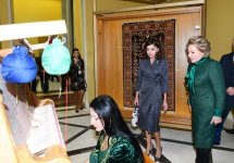 Состоялась церемония открытия павильона «Азербайджан», реконструированного на Выставке достижений народного хозяйства в Москве
В открытии приняла участие Первый вице-президент Мехрибан Алиева (ФОТО) (Версия 2)