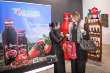 Королевская роскошь и богатые вечерние наряды  - второй день Azerbaijan Fashion Week (ФОТО)