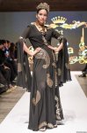 Королевская роскошь и богатые вечерние наряды  - второй день Azerbaijan Fashion Week (ФОТО)
