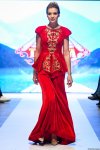 Королевская роскошь и богатые вечерние наряды  - второй день Azerbaijan Fashion Week (ФОТО)