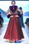 Королевская роскошь и богатые вечерние наряды  - второй день Azerbaijan Fashion Week (ФОТО)