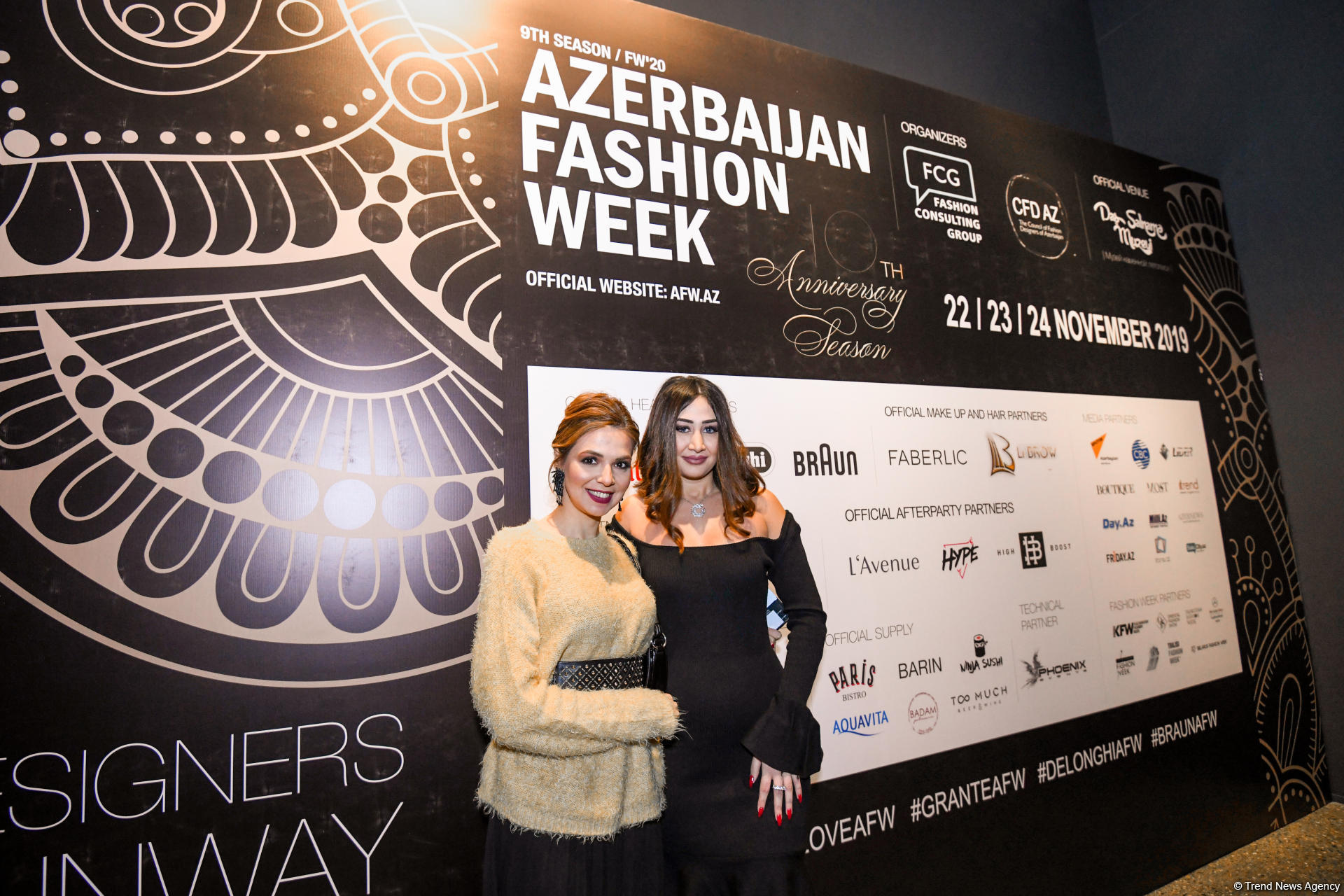 Королевская роскошь и богатые вечерние наряды  - второй день Azerbaijan Fashion Week (ФОТО)