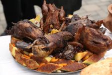 Вкуснейшее лявянги, ароматный чай  и 50 видов плова – большой фестиваль в Лянкяране (ФОТО)