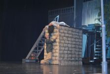 "Увядшие цветы" в Баку - конфликт буржуазно-помещичьего общества (ФОТО)
