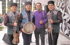 Впервые! Грандиозная презентация коллекции одежды из кялагаи Гюльнары Халиловой "Шелковое достояние" (ФОТО)