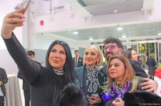 Впервые! Грандиозная презентация коллекции одежды из кялагаи Гюльнары Халиловой "Шелковое достояние" (ФОТО)