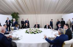 Президент Ильхам Алиев принял участие в приеме в честь участников церемонии открытия части TANAP, соединяющейся с Европой (ФОТО) (версия 2)