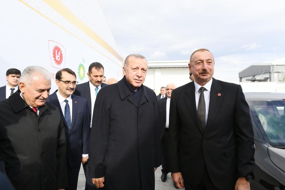 Президент Ильхам Алиев принял участие в церемонии открытия части проекта TANAP, соединяющейся с Европой (ФОТО)