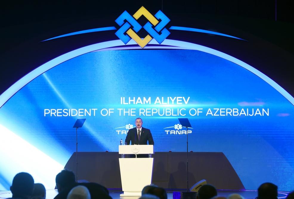 Президент Ильхам Алиев принял участие в церемонии открытия части проекта TANAP, соединяющейся с Европой (ФОТО)