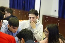 Азербайджанские интеллектуалы отметили юбилей несколькими кубками (ФОТО)