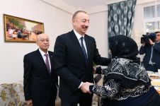 Президент Ильхам Алиев ознакомился с условиями в новом жилом доме для семей, пострадавших в результате землетрясения в Шамахинском районе (ФОТО) (версия 2)
