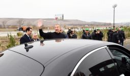 Президент Азербайджана Ильхам Алиев и Первая леди Мехрибан Алиева приняли участие в акции по посадке деревьев в Шамахинском районе (ФОТО)