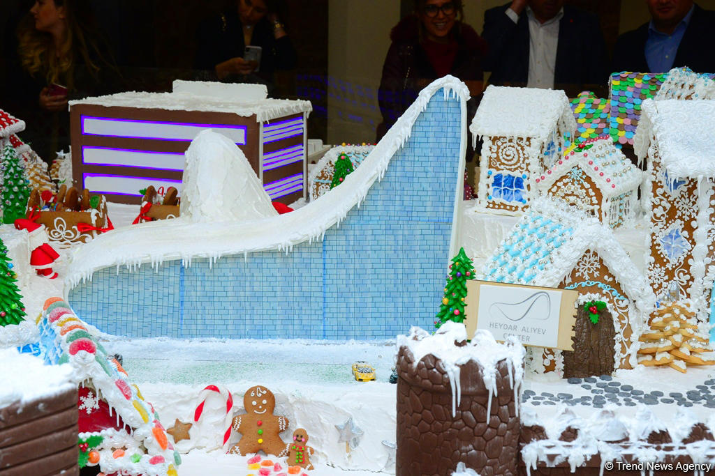 Издательский дом Nargis представил Gingerbread City – сладкое чудо в Баку (ФОТО)