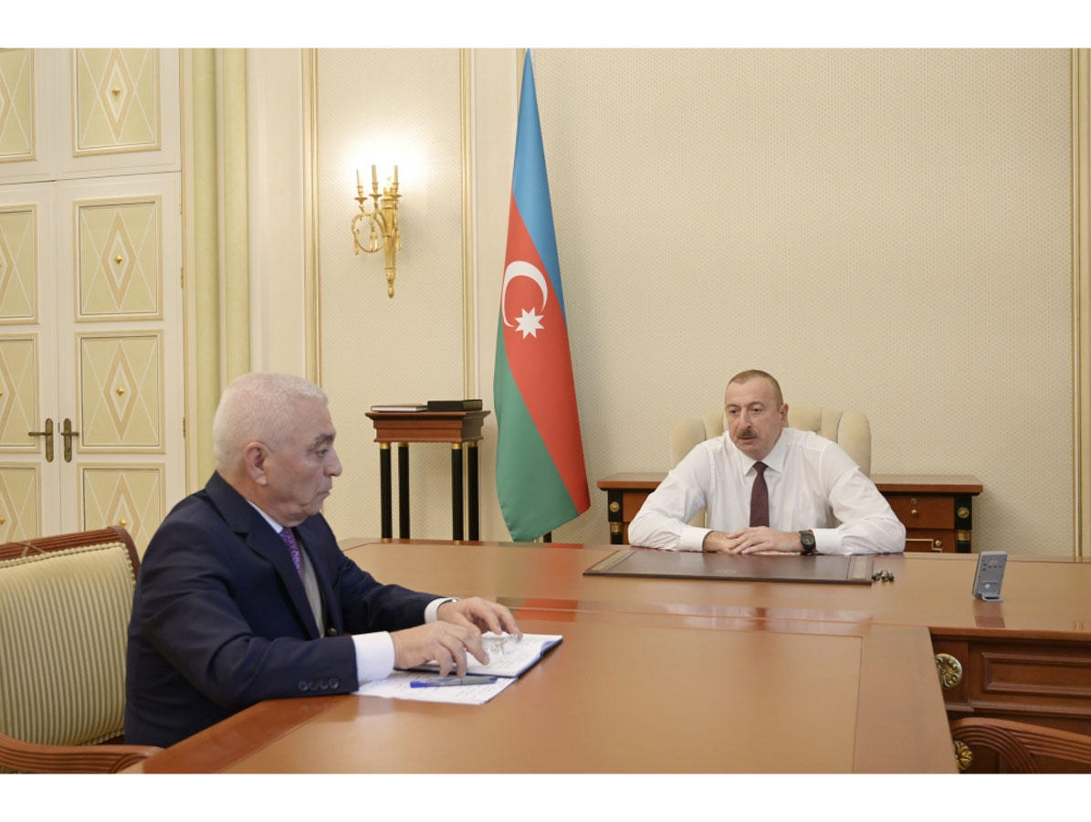 President Ilham Aliyev receives head of Azerbaijan’s AzerEnergy OJSC (PHOTO)