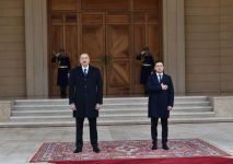 Состоялась церемония официальной встречи Президента Украины Владимира Зеленского в Баку  (ФОТО)