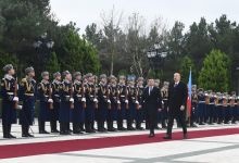 Состоялась церемония официальной встречи Президента Украины Владимира Зеленского в Баку  (ФОТО)