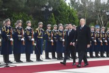 Состоялась церемония официальной встречи Президента Украины Владимира Зеленского в Баку  (ФОТО)
