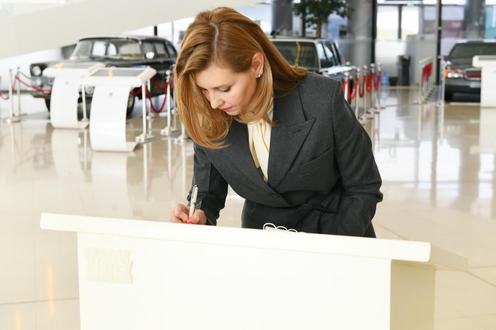 Azerbaijan`s First Vice-President Mehriban Aliyeva and Ukrainian first lady Yelena Zelenskaya visited Heydar Aliyev Center (PHOTO)