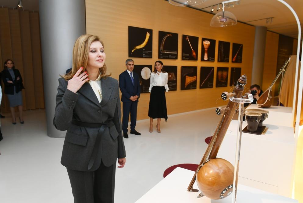Azerbaijan`s First Vice-President Mehriban Aliyeva and Ukrainian first lady Yelena Zelenskaya visited Heydar Aliyev Center (PHOTO)
