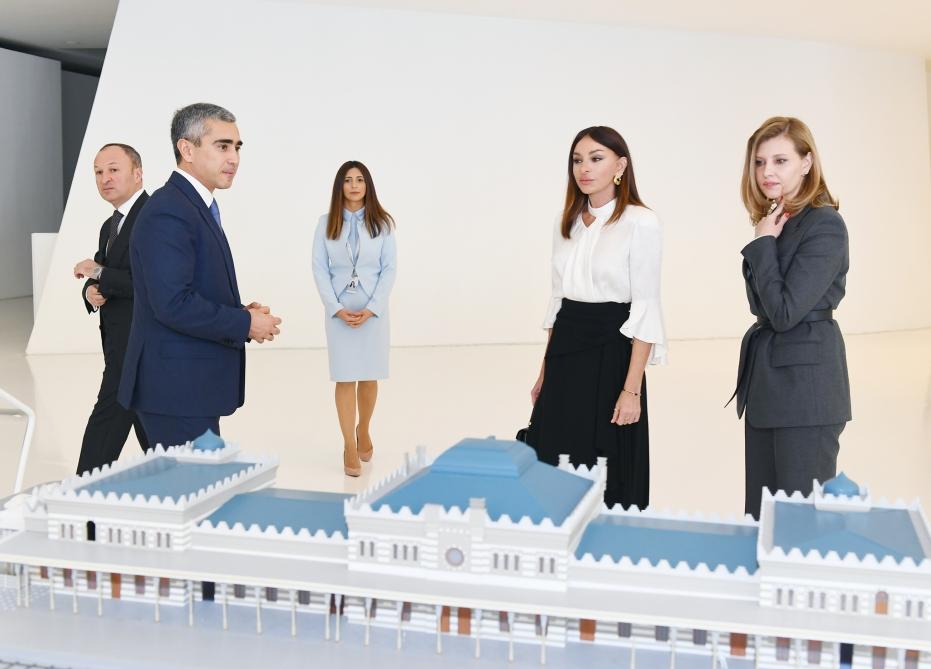 Azerbaijan`s First Vice-President Mehriban Aliyeva and Ukrainian first lady Yelena Zelenskaya visited Heydar Aliyev Center (PHOTO)