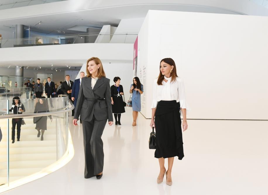 Azerbaijan`s First Vice-President Mehriban Aliyeva and Ukrainian first lady Yelena Zelenskaya visited Heydar Aliyev Center (PHOTO)
