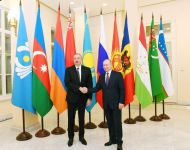 Президент Ильхам Алиев принял участие в неформальной встрече глав государств СНГ (ФОТО) (версия 2)