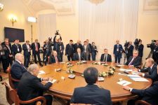 Президент Ильхам Алиев принял участие в неформальной встрече глав государств СНГ (ФОТО) (версия 2)