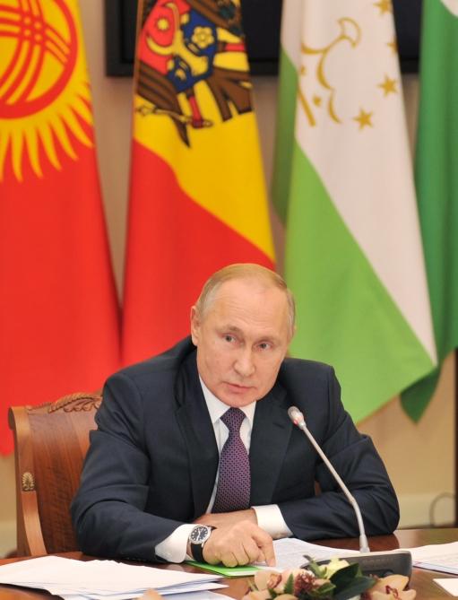 Президент Ильхам Алиев принял участие в неформальной встрече глав государств СНГ (ФОТО) (версия 2)