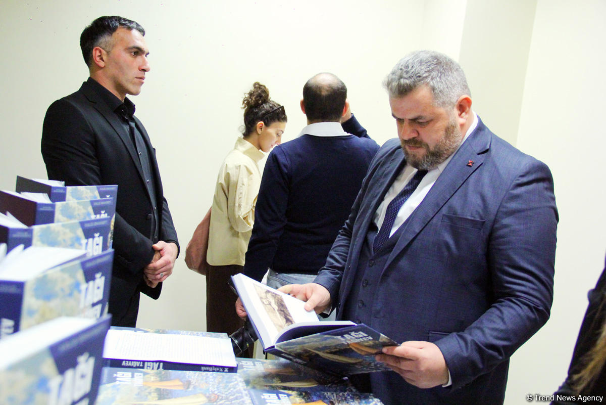 Xalq Bank провел торжественную презентацию красочного сборника о выдающемся мастере Таги Тагиеве (ФОТО)
