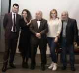 Немного бакинского солнца в холодной воде Каспия - душевный перформанс … (ВИДЕО, ФОТО)