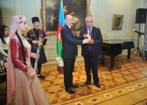 Азербайджанским звездам и деятелям культуры вручены государственные награды (ФОТО)