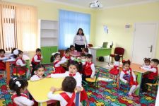 В Шамкире открылись ясли-детские сады, построенные и отремонтированные по инициативе Фонда Гейдара Алиева (ФОТО)
