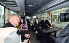 Президент Ильхам Алиев принял участие в открытии Центральной бульварной улицы в «Баку Белый город» (ФОТО) (Версия 2)