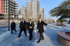 Президент Ильхам Алиев принял участие в открытии Центральной бульварной улицы в «Баку Белый город» (ФОТО) (Версия 2)