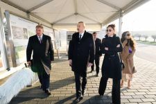 Президент Ильхам Алиев принял участие в открытии Центральной бульварной улицы в «Баку Белый город» (ФОТО) (Версия 2)