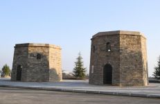 Президент Ильхам Алиев принял участие в открытии Центральной бульварной улицы в «Баку Белый город» (ФОТО) (Версия 2)